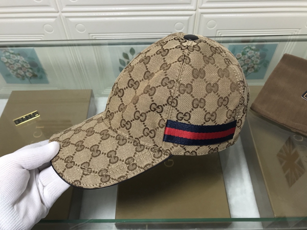 ブランド帽子正面デザイン